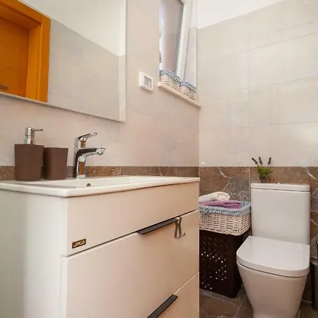 Apartament Luxury With Private Rooftop Terrace *